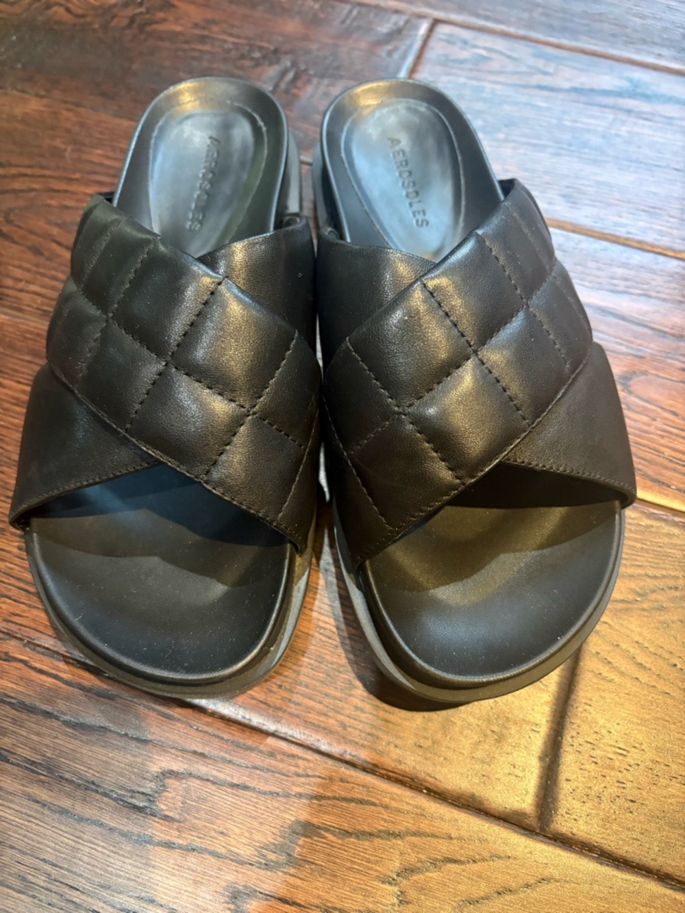 Aerosoles Women's Lina Quilted Cross-Band Slide Sandals - Black size 7.5